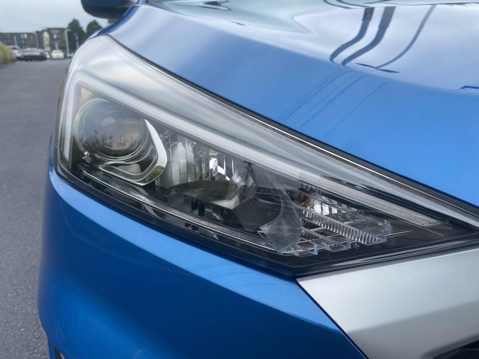 2020 Hyundai Tucson Value photo 3