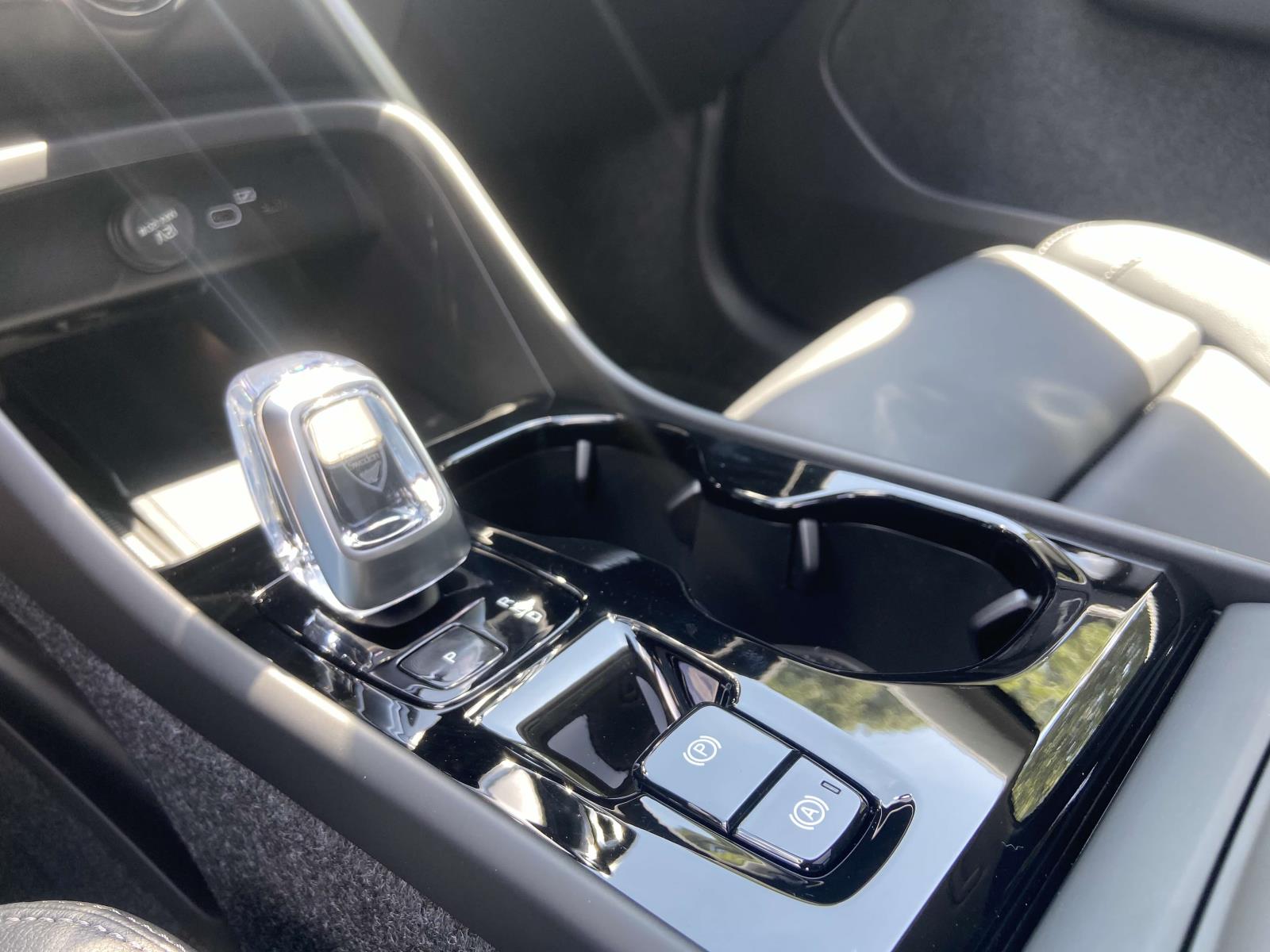 2026 Volvo XC40 Ultra - Photo 29