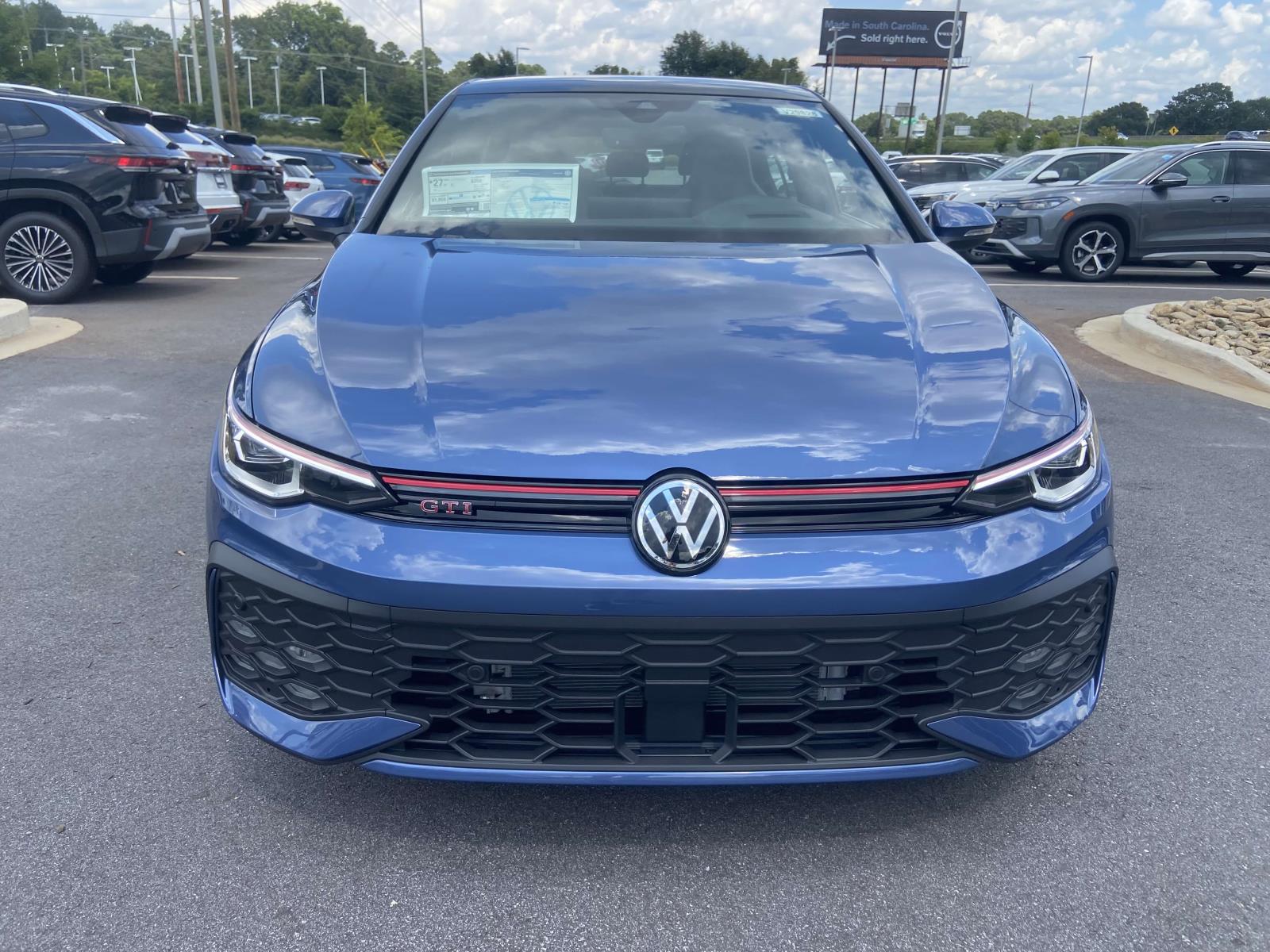 2025 Volkswagen Golf GTI Autobahn photo 2