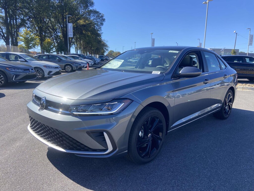 New 2026 Volkswagen Jetta 1.5T SE Car