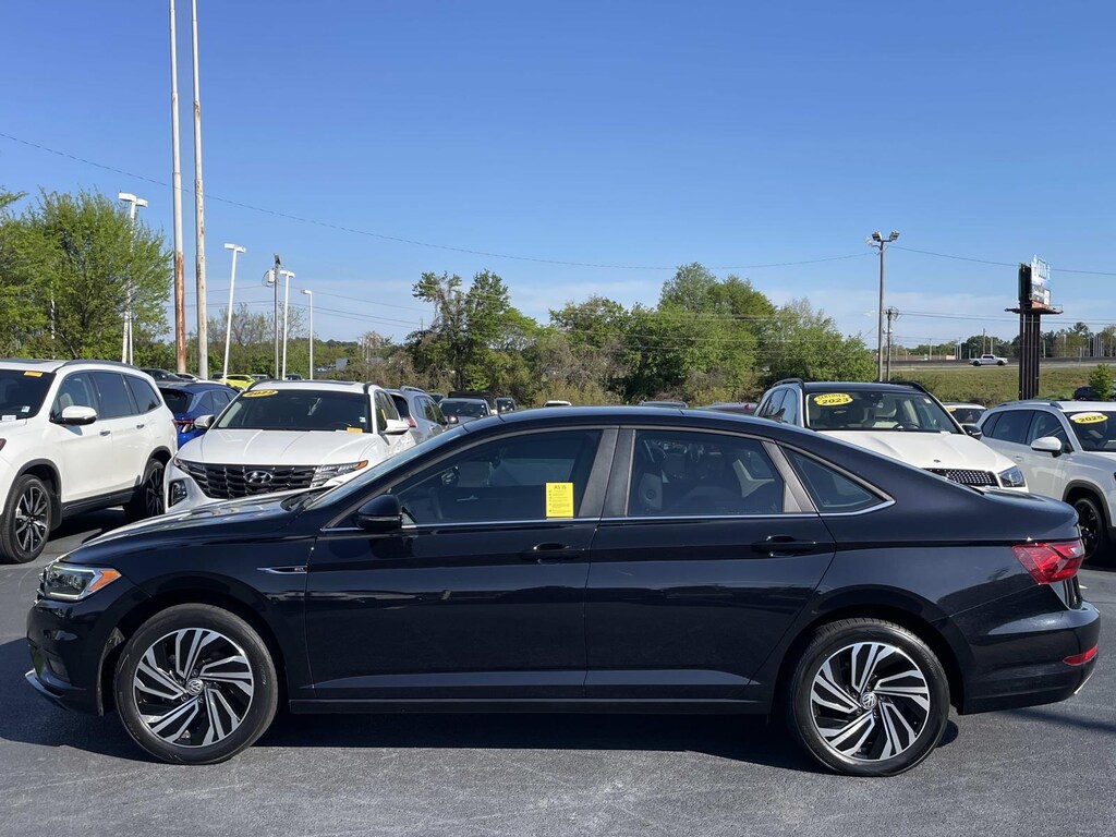 Used 2020 Volkswagen Jetta SEL Premium Auto w/ULEV Car