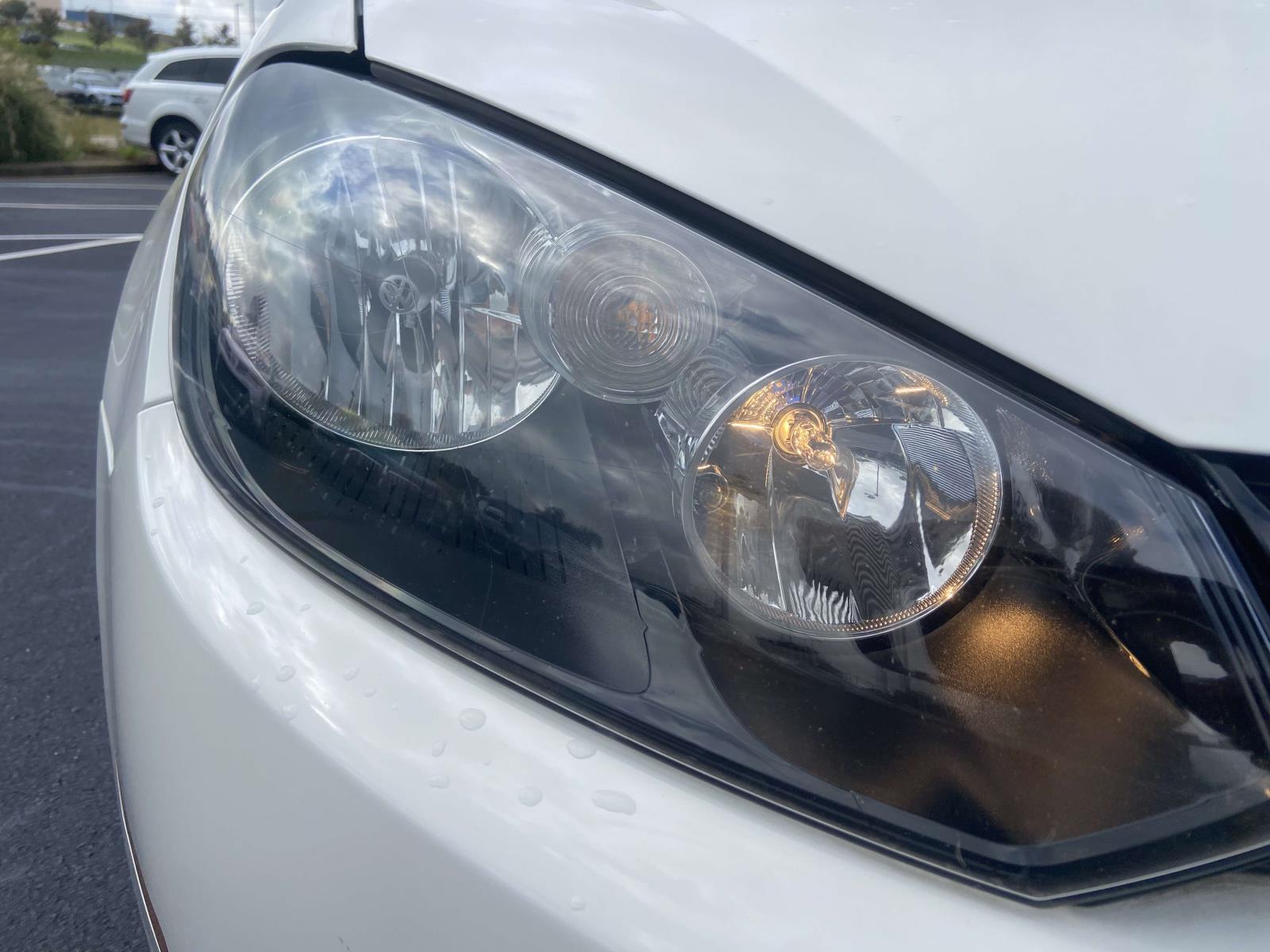 2014 Volkswagen Jetta SportWagen 2.5L S photo 4