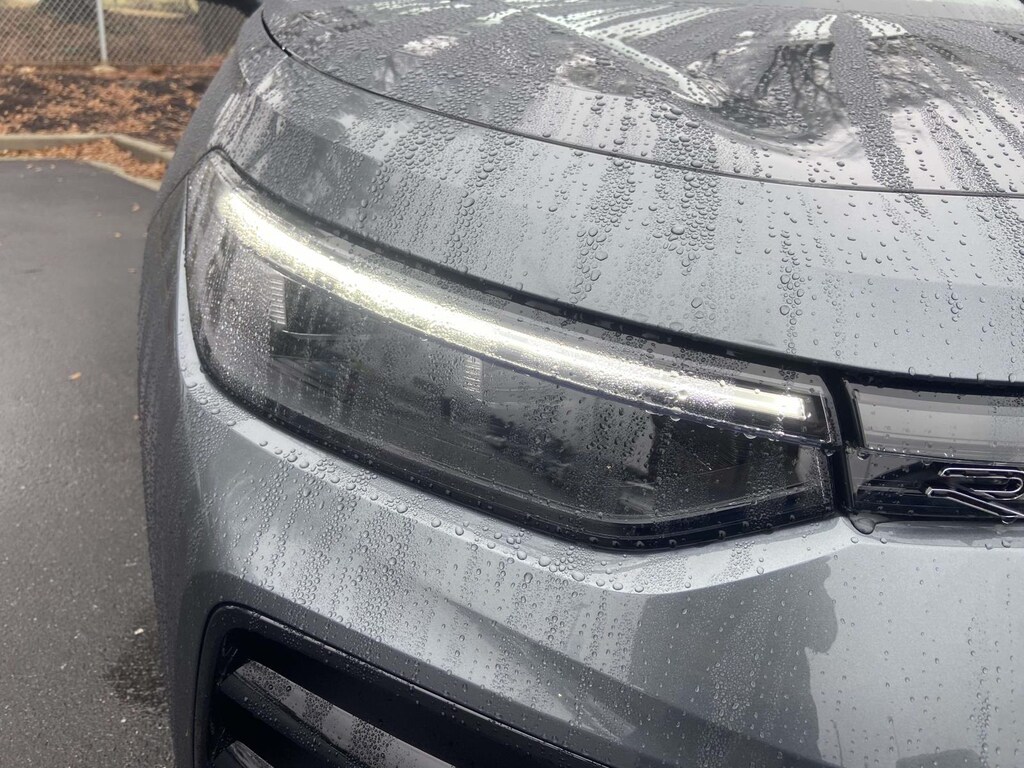 New 2026 Volkswagen Tiguan 2.0T SE R-Line Black Sport Utility