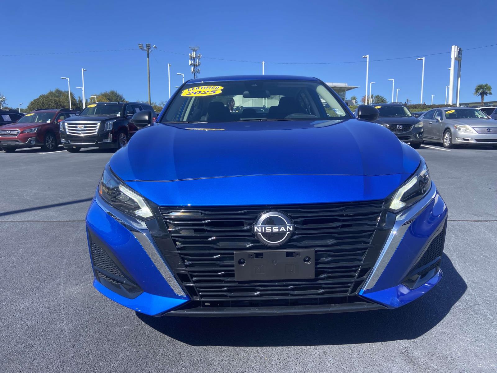 2025 Nissan Altima SV photo 2