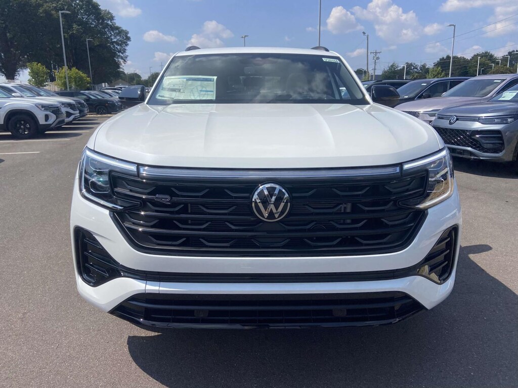 New 2026 Volkswagen Atlas Cross Sport 2.0T SEL R-Line Black Sport Utility