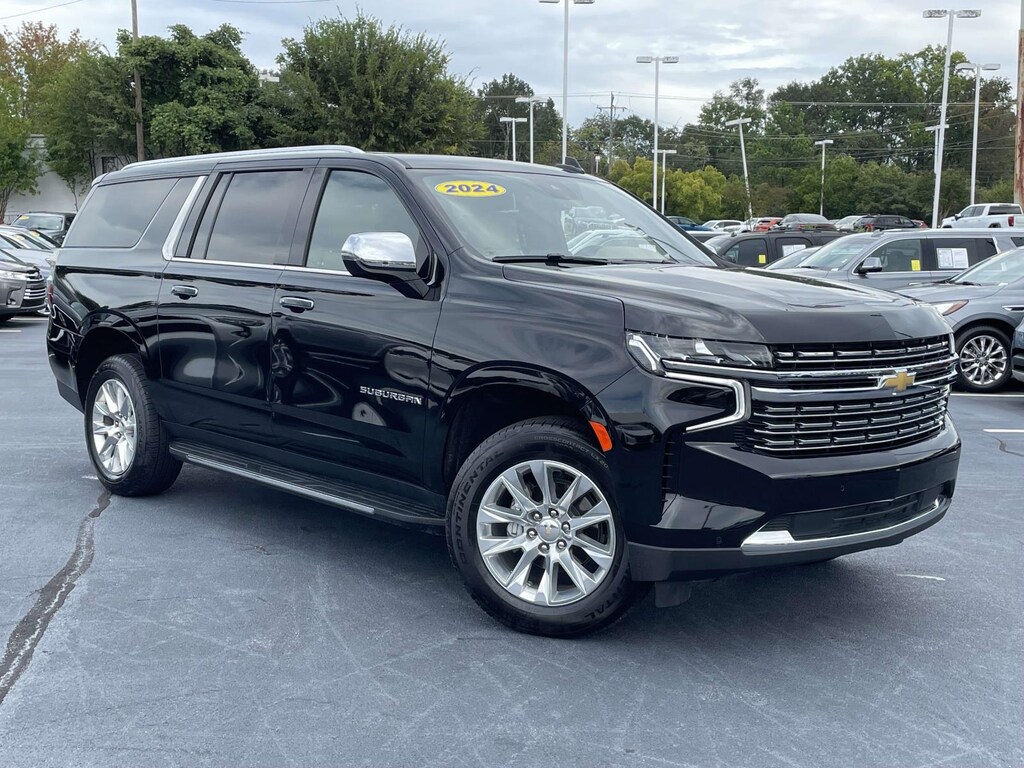 Used 2024 Chevrolet Suburban 2WD Premier Sport Utility