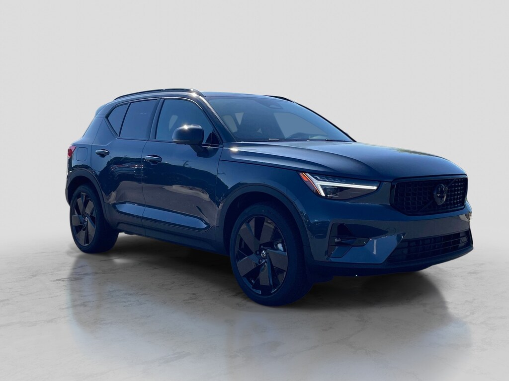 New 2026 Volvo XC40 B5 Ultra Black Edition Sport Utility