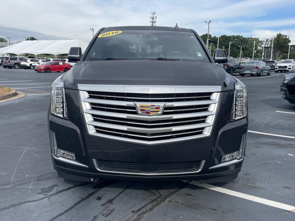 Used 2016 Cadillac Escalade 4WD Platinum Sport Utility