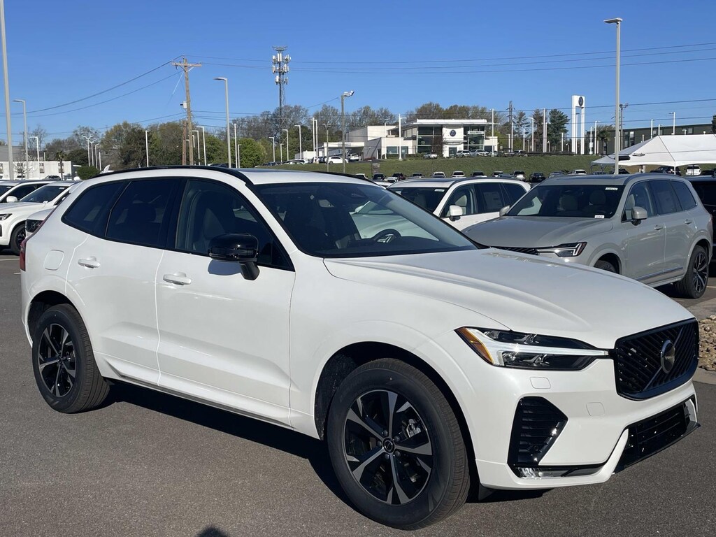 New 2026 Volvo XC60 B5 AWD Core Sport Utility