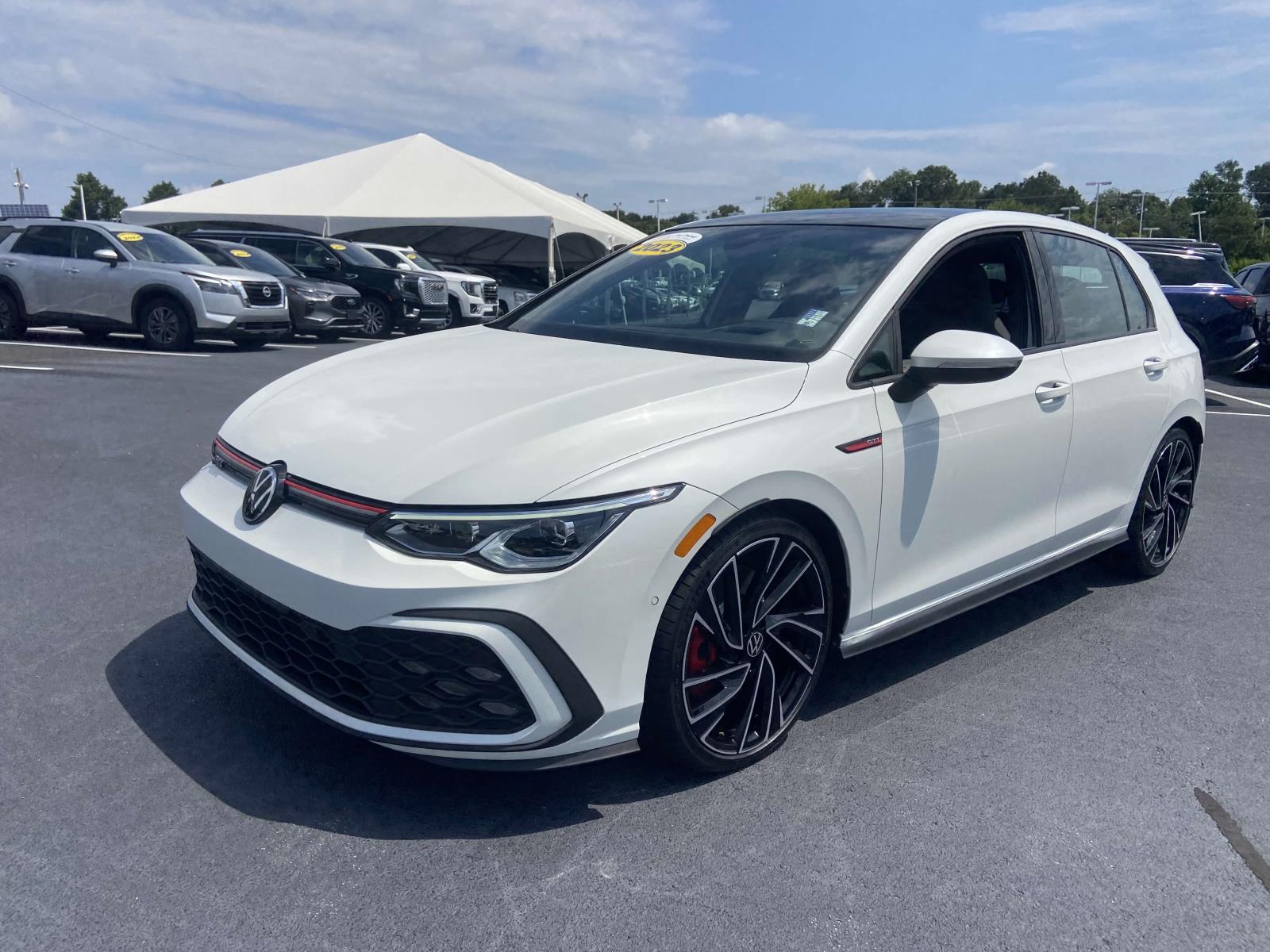 2023 Volkswagen Golf GTI Autobahn photo 3