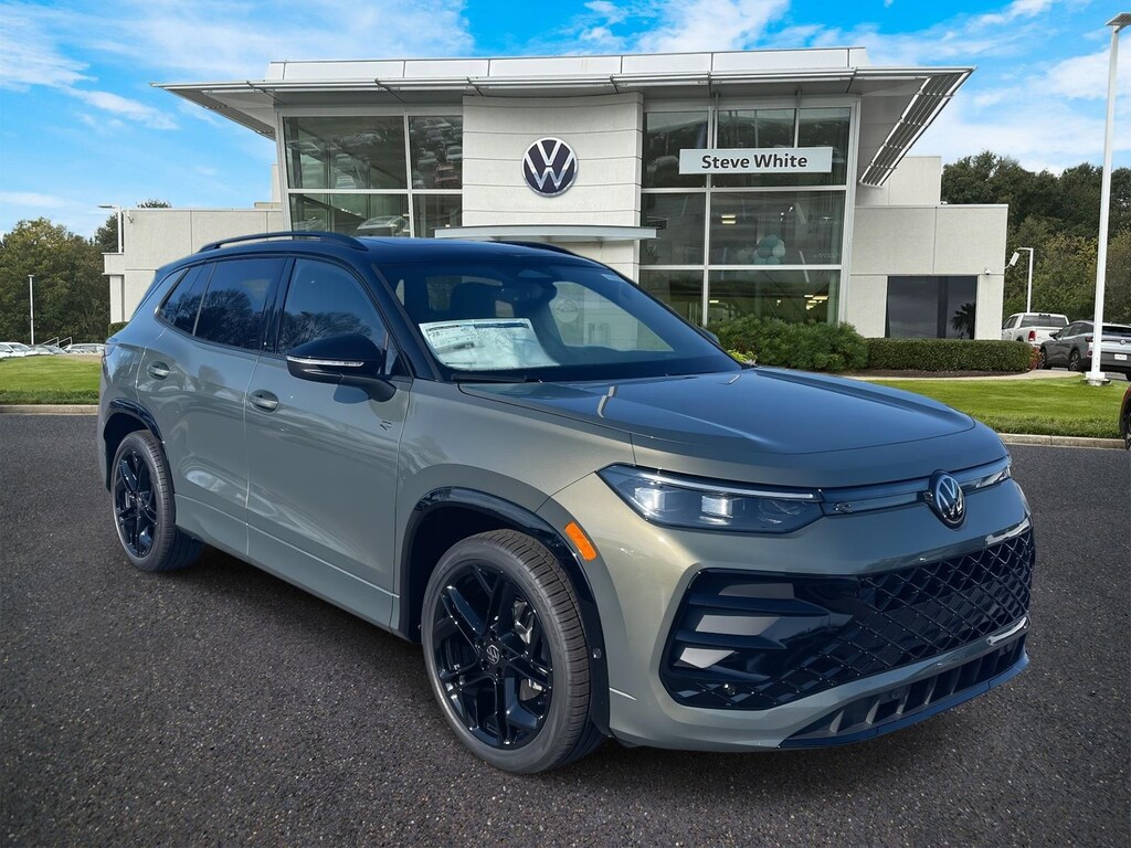 New 2026 Volkswagen Tiguan 2.0T SE R-Line Black FWD Sport Utility