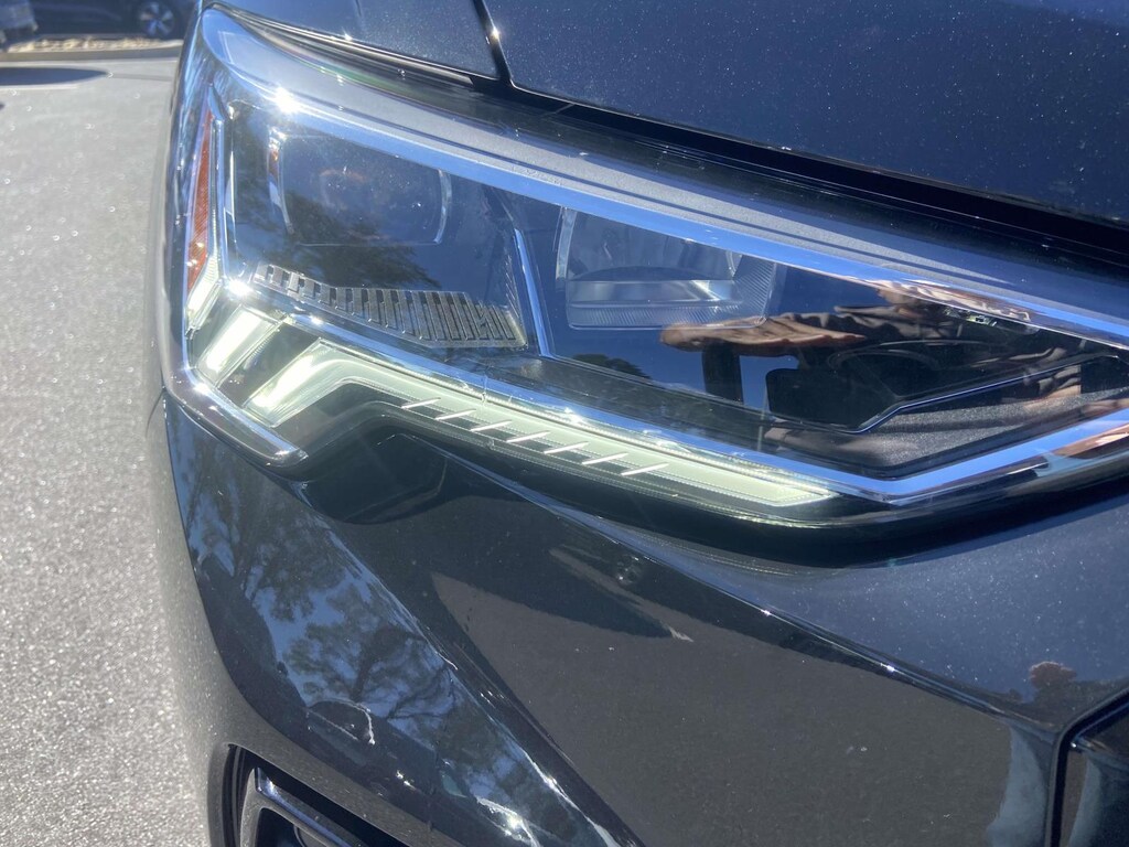 New 2025 Audi Q3 Premium Plus Sport Utility