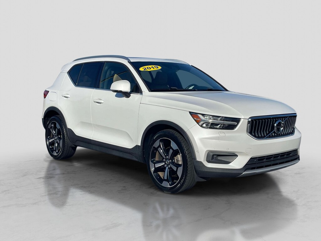 Used 2019 Volvo XC40 T5 AWD Inscription Sport Utility