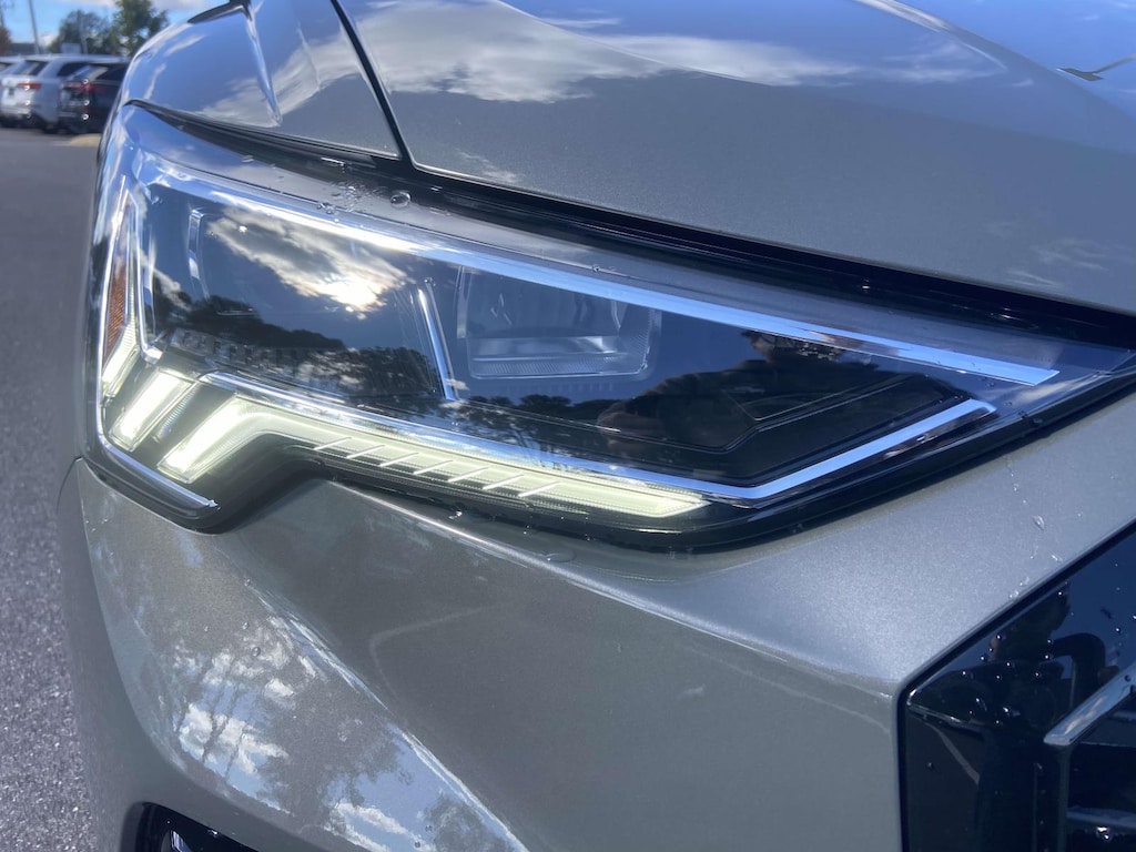 Certified 2025 Audi Q3 S line Premium Plus 45 TFSI quattro Sport Utility