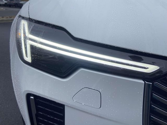 New 2026 Volvo XC90 Plug-In Hybrid T8 Plus Sport Utility