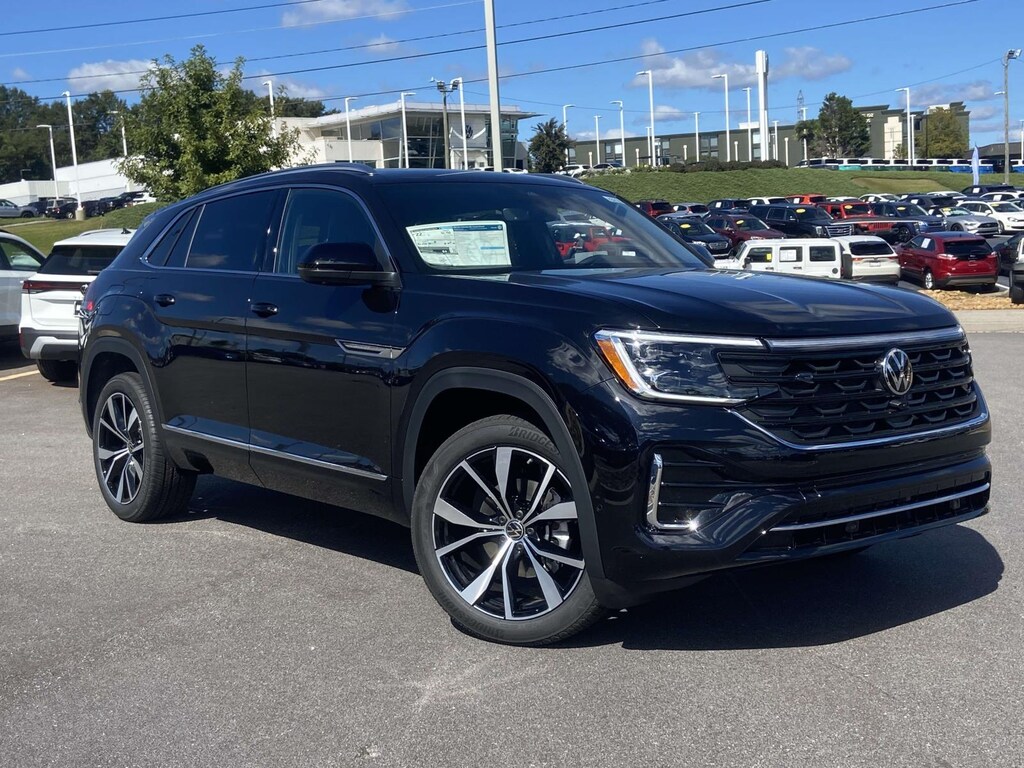 New 2026 Volkswagen Atlas Cross Sport 2.0T SEL Premium R-Line Sport Utility