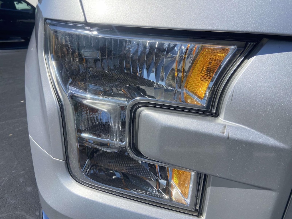 Used 2017 Ford F-150 XLT 4WD SuperCrew 5.5 Box Crew Cab Pickup