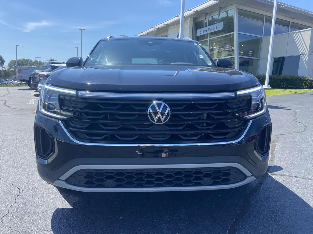 Certified 2024 Volkswagen Atlas Cross Sport 2.0T SE w/Technology FWD Sport Utility