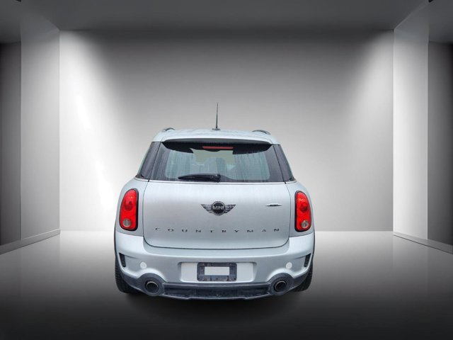 2016 Mini Countryman John Cooper Works photo 3