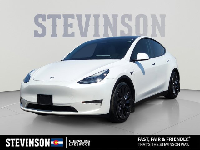 2022 Tesla Model Y Performance Dual Motor All-Wheel Drive's photo