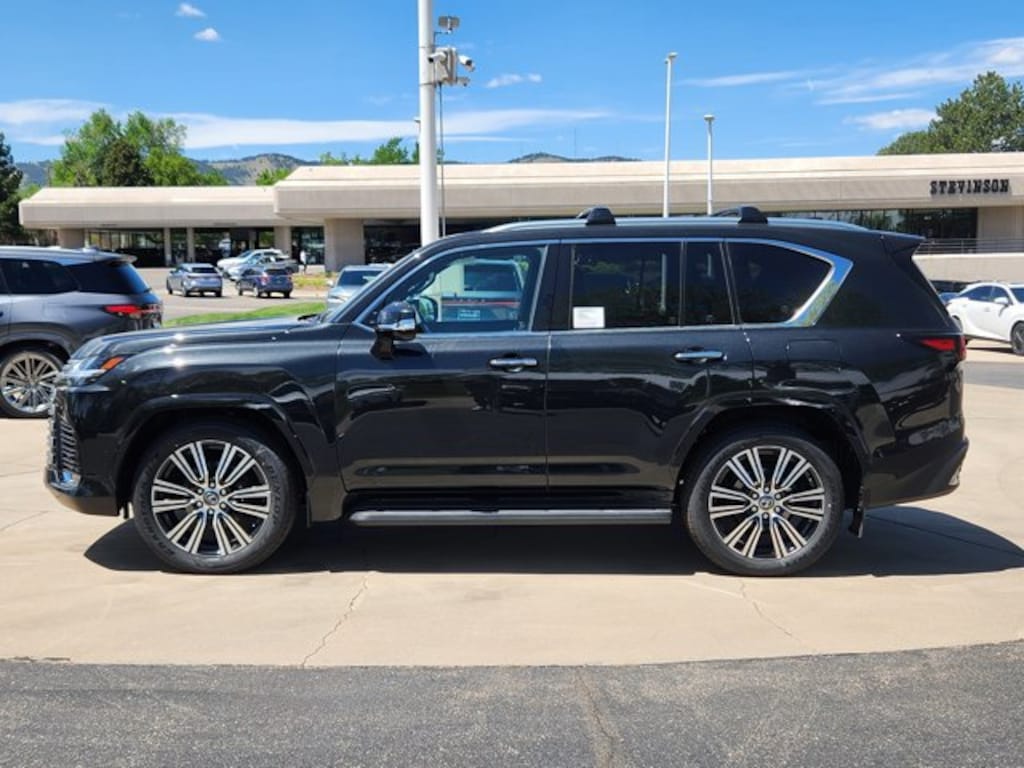 New 2026 Lexus LX 700h Luxury SUV