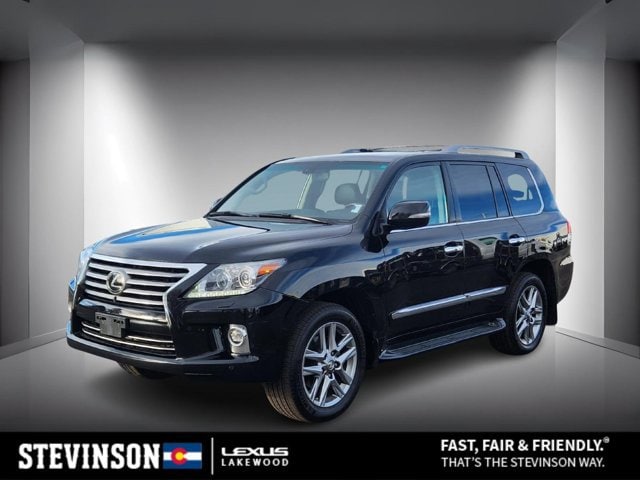 2014 Lexus LX 570's photo