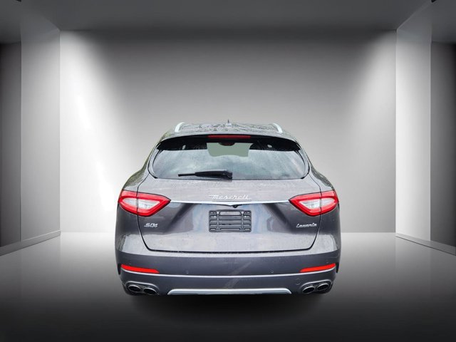 2018 Maserati Levante GranLusso photo 4