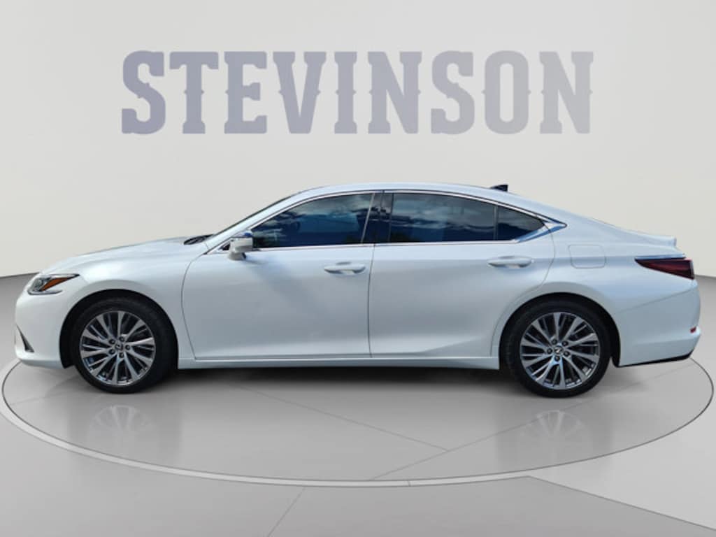 Used 2021 Lexus ES 350 Sedan