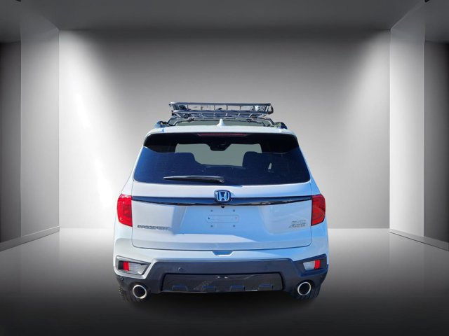 2023 Honda Passport Elite photo 4
