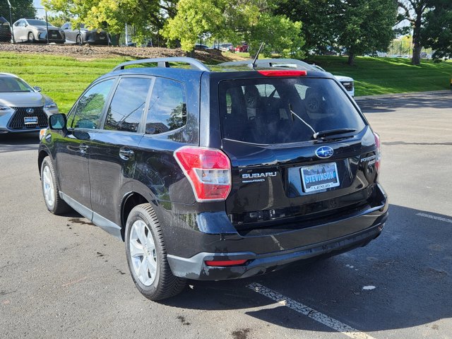 2014 Subaru Forester 2.5i Premium photo 2