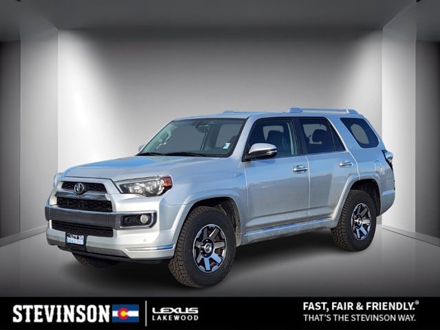 2015 Toyota 4Runner Limited's photo
