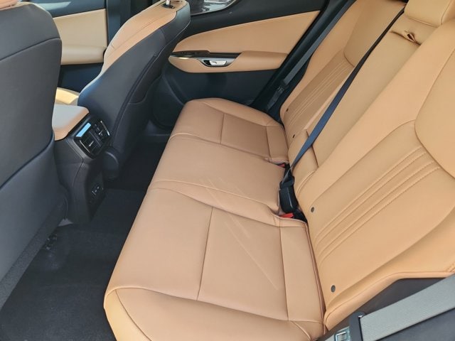 2026 Lexus NX 350 Premium - Photo 16