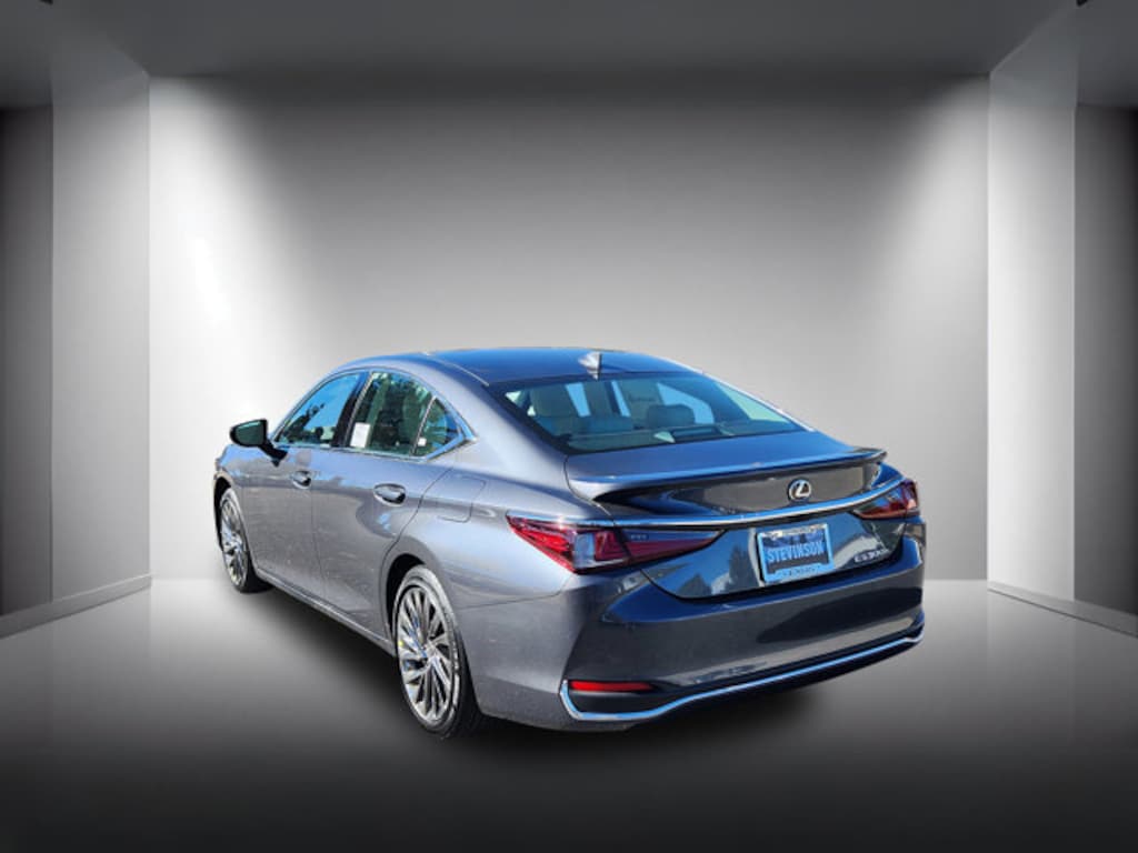 New 2025 Lexus ES 300h Luxury Sedan