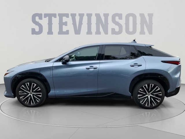 Used 2023 Lexus RZ Luxury with VIN JTJAAAAB9PA010423 for sale in Lakewood, CO