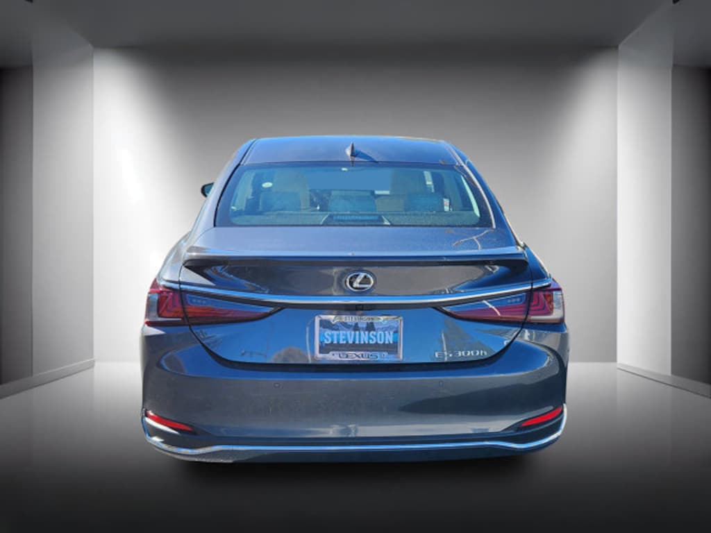 New 2025 Lexus ES 300h Luxury Sedan