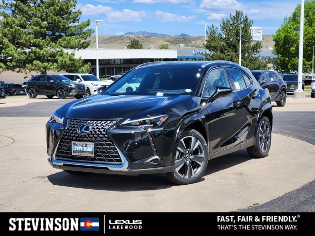 2026 Lexus UX 300h 300h Premium AWD's photo