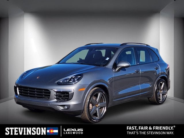 2017 Porsche Cayenne S