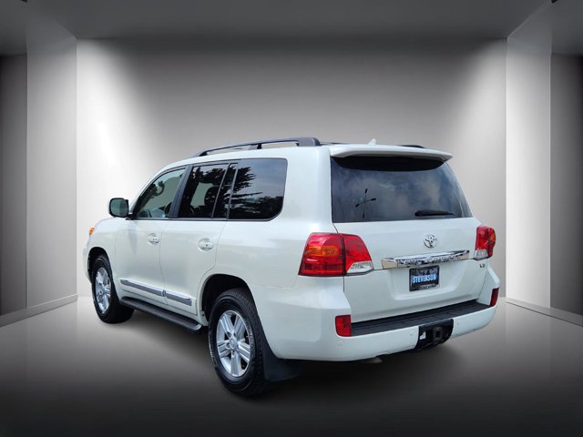 2014 Toyota Land Cruiser VX photo 3