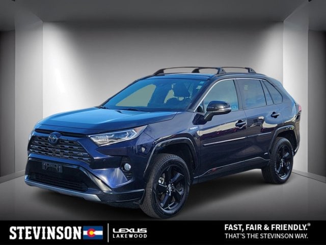 2020 Toyota RAV4 XSE's photo