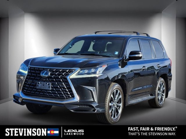 2021 Lexus LX 570's photo