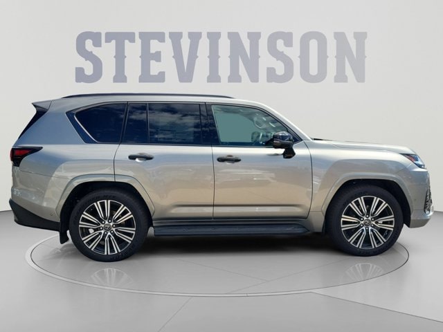 2026 Lexus LX 700h Luxury - Photo 6