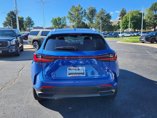 2026 Lexus NX 350h Premium photo 4