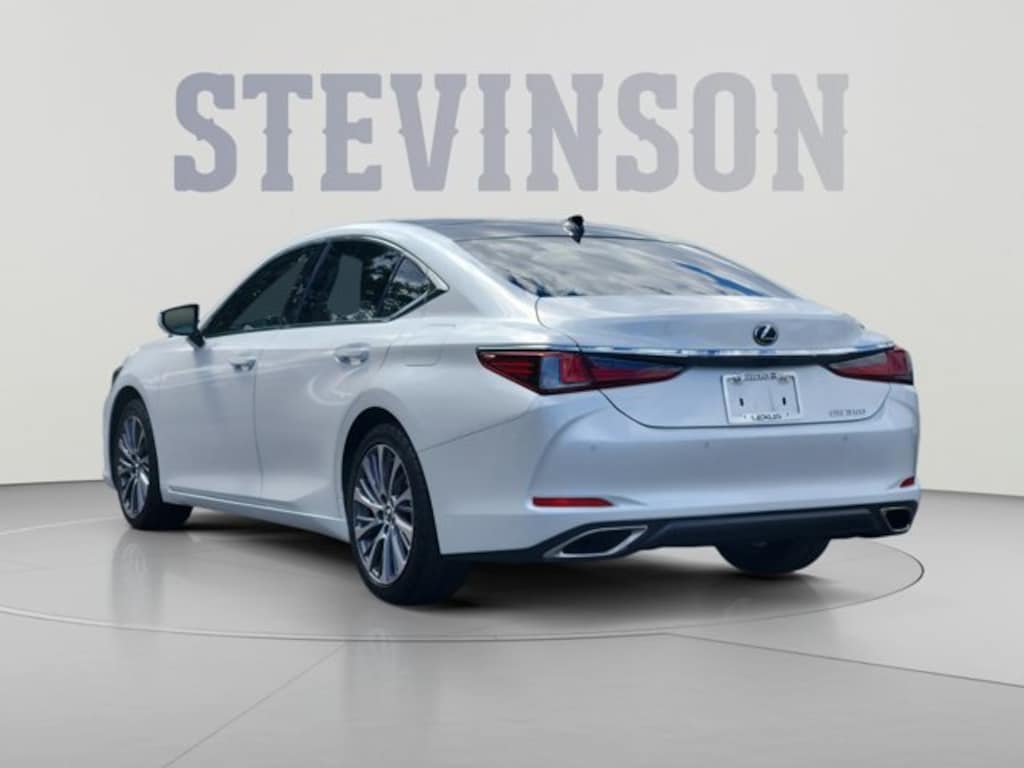 Used 2021 Lexus ES 350 Sedan