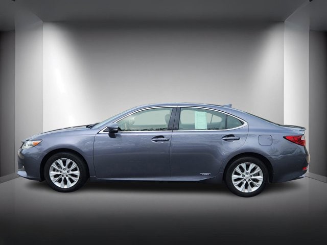 Used 2015 Lexus ES 300h with VIN JTHBW1GG2F2083684 for sale in Lakewood, CO