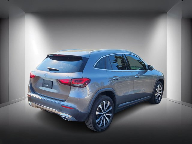 2021 Mercedes Benz GLA 250 4MATIC photo 3
