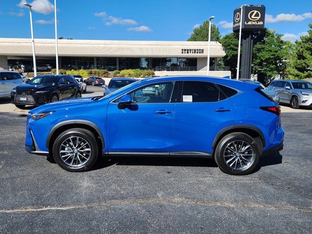 2026 Lexus NX 350h Premium photo 2