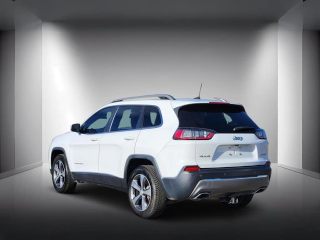 Used 2019 Jeep Cherokee Limited 4x4 SUV