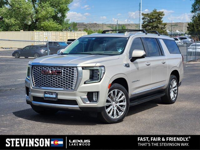 2023 GMC Yukon Denali AWD's photo
