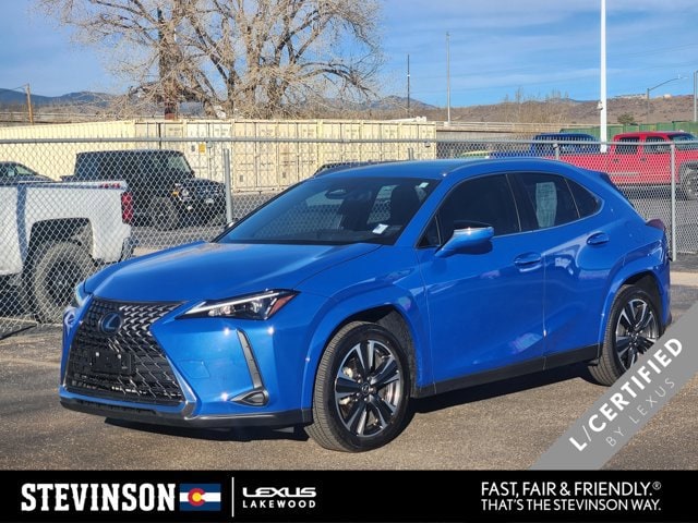 2025 Lexus UX Hybrid 300h Premium's photo