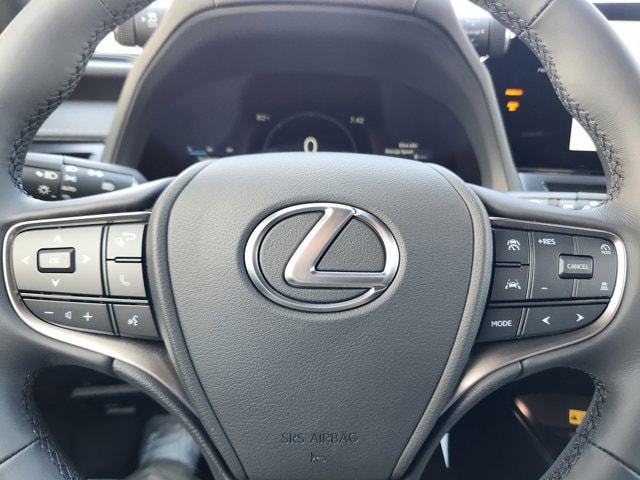 2026 Lexus UX Hybrid 300h Premium - Photo 11